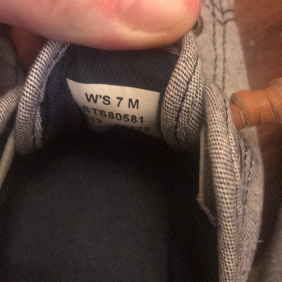 Sperry denim canvas shoe in size 7 - Picture 2 of 5